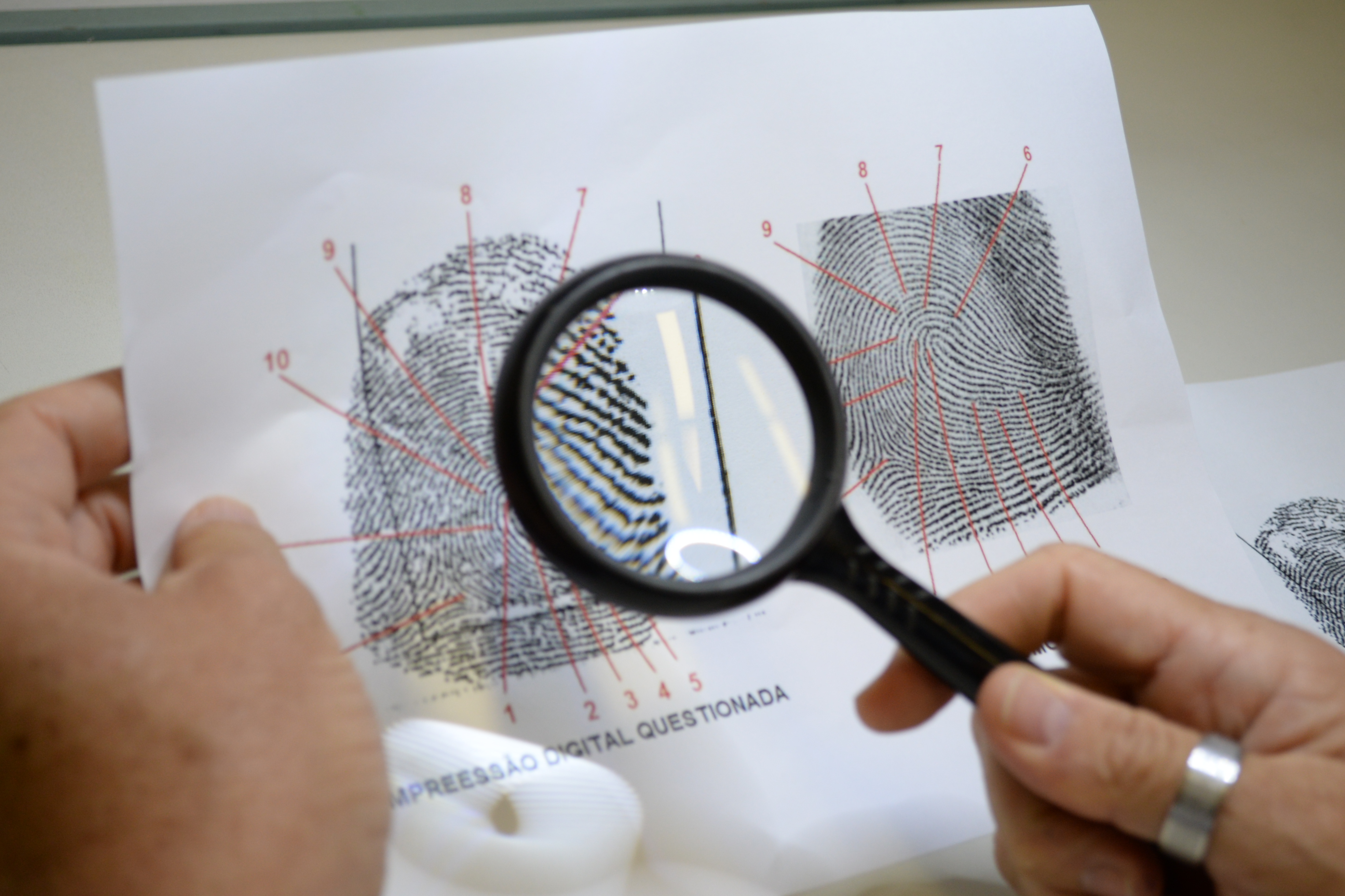 Caso envolvendo gêmeos univitelinos idênticos é desvendado pela papiloscopia da Pefoce